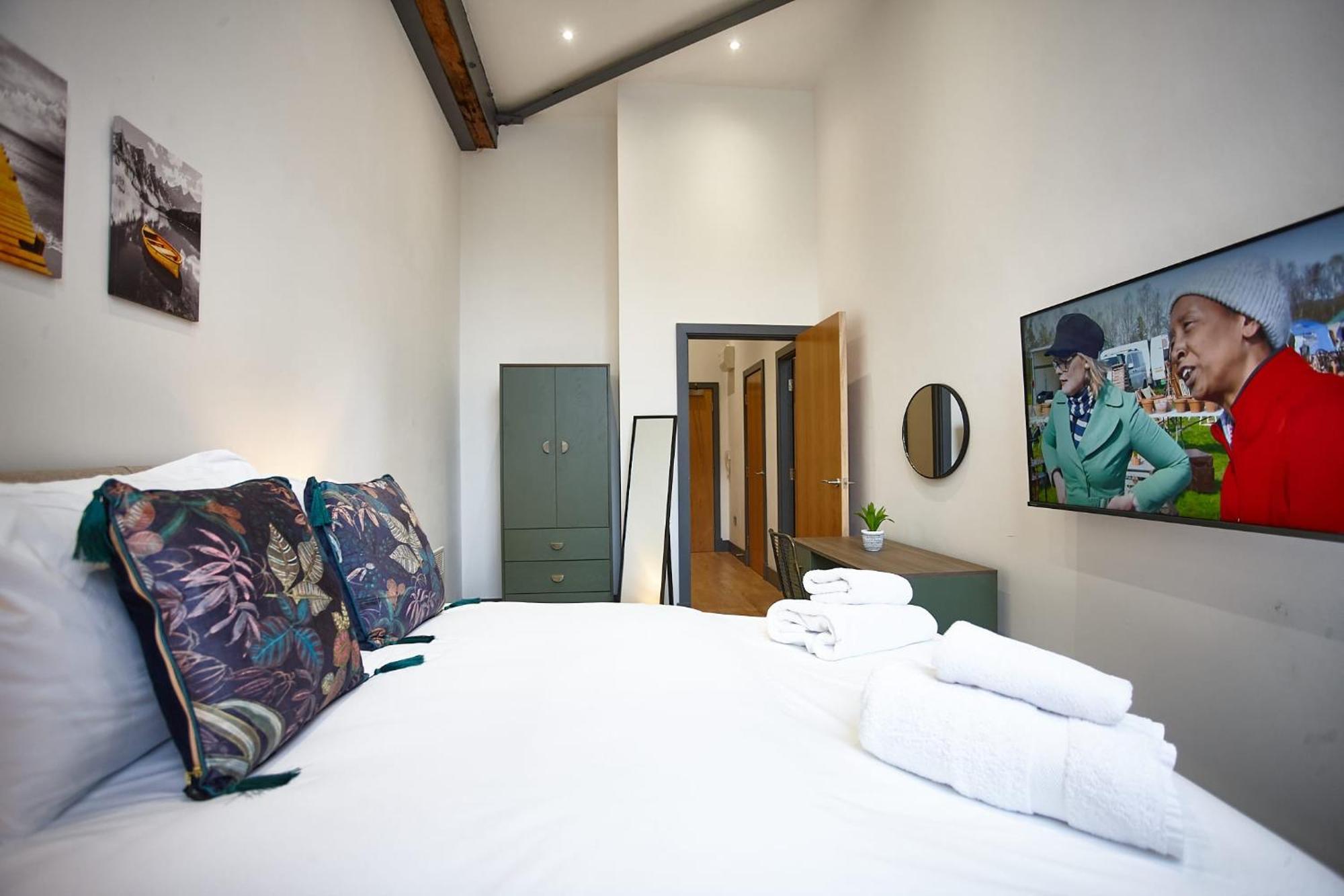 The Ruby Suite Manchester Bagian luar foto