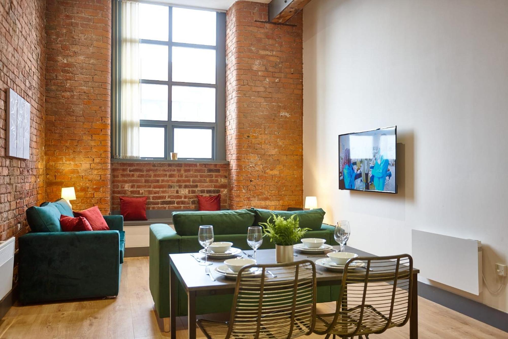 The Ruby Suite Manchester Bagian luar foto