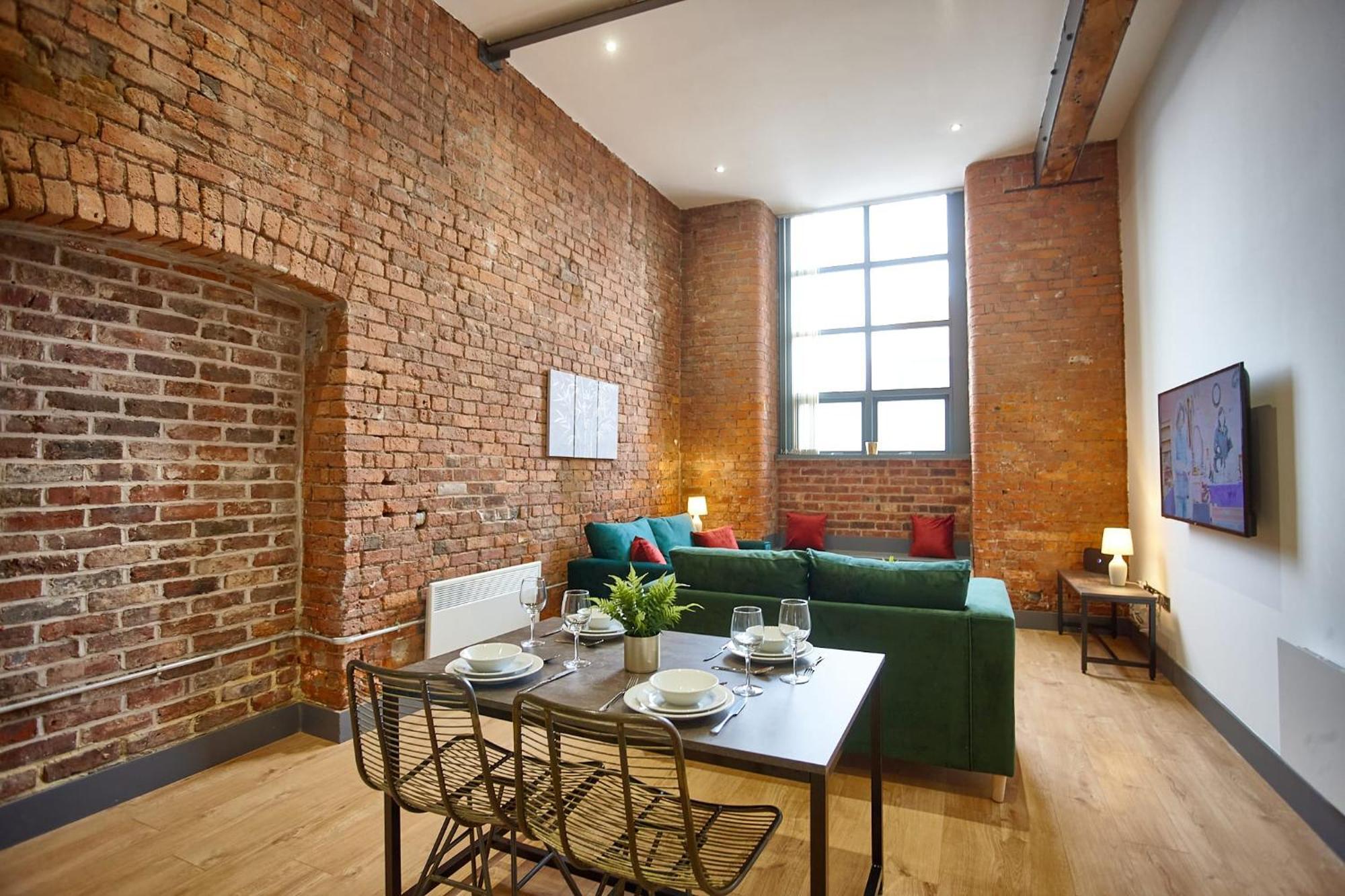 The Ruby Suite Manchester Bagian luar foto